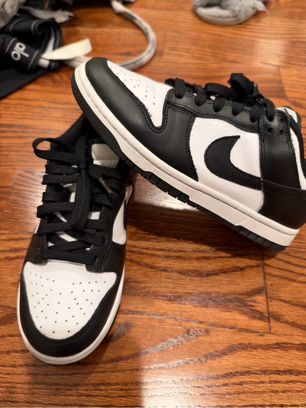 Nike Dunks Women's Black & White Low-Top Sneakers
